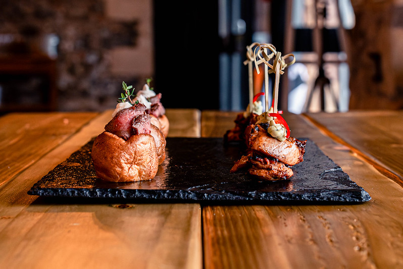 Mini yorkshire puddings and beef as canapes